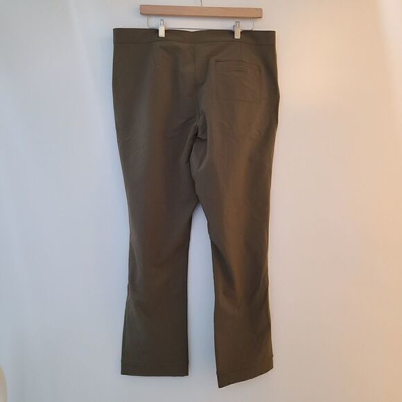 NWT Tilley Wanderer Collection Olive Green Travel Pants 14 - Picture 2 of 9